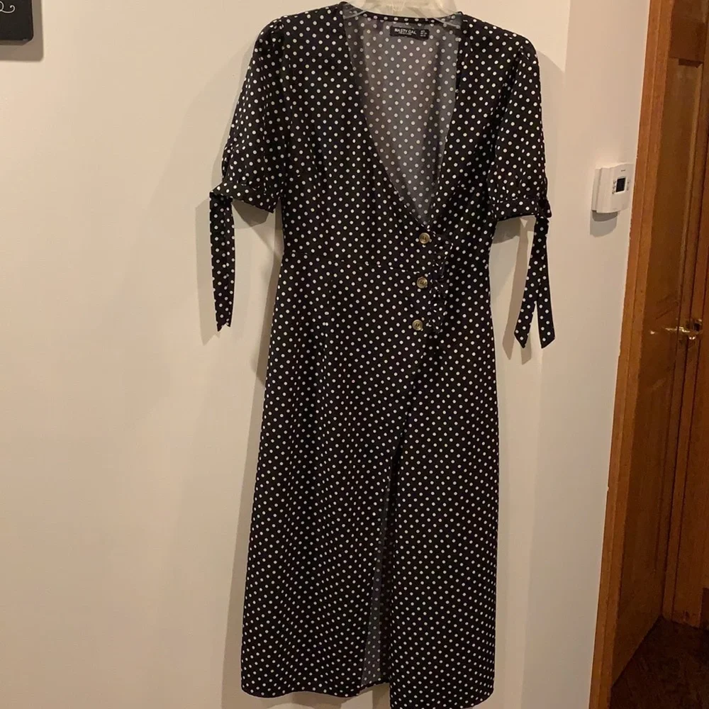 Nasty Gal polka dot dress - Picture 2 of 7